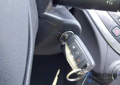 2017 Chevrolet Impala 1Lt из США, поврежденный, VIN 2G1105S33H9196387